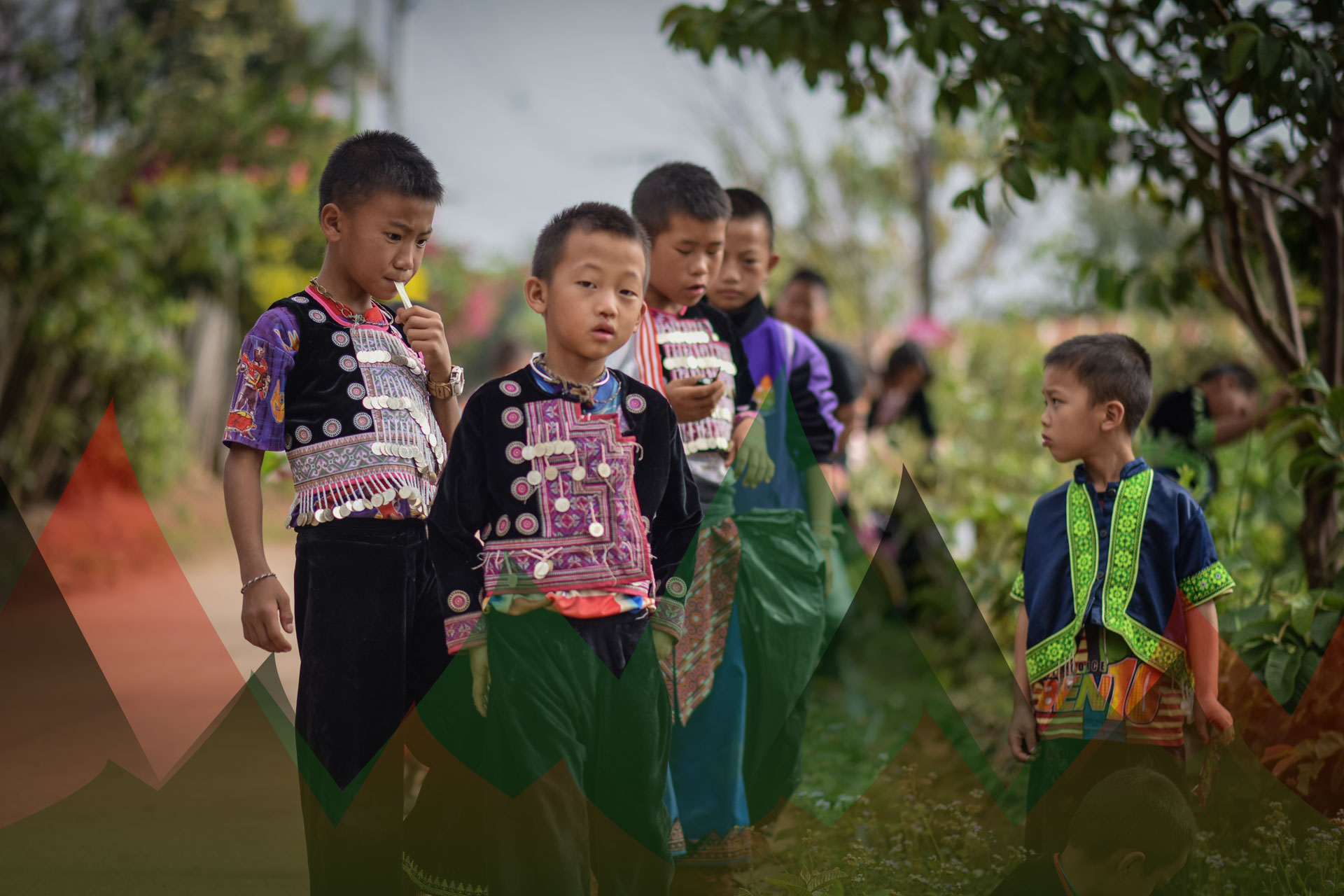 the ancient opium route trek from chiang mai